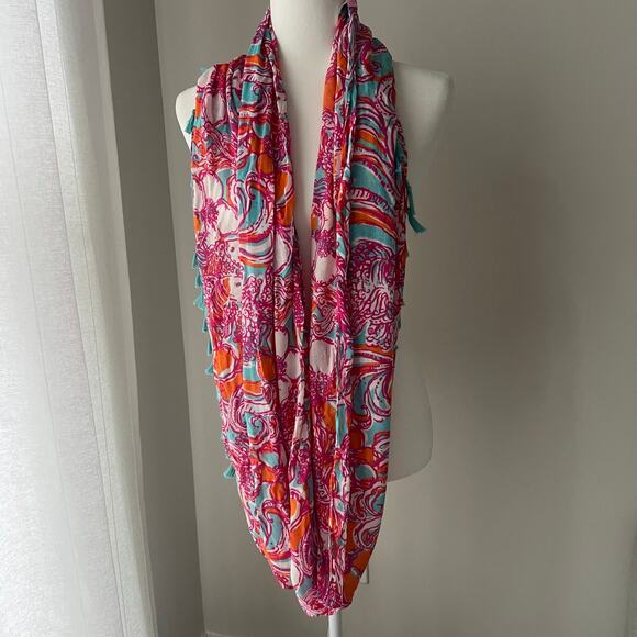 Lilly Pulitzer Scarf - Picture 2 of 4
